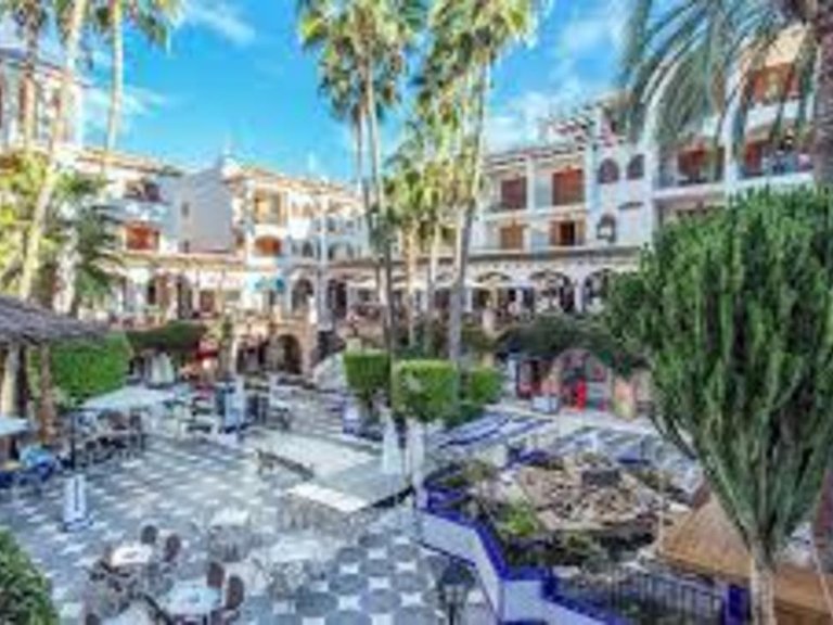 Apartment for Sale in Villamartin, Alicante 29