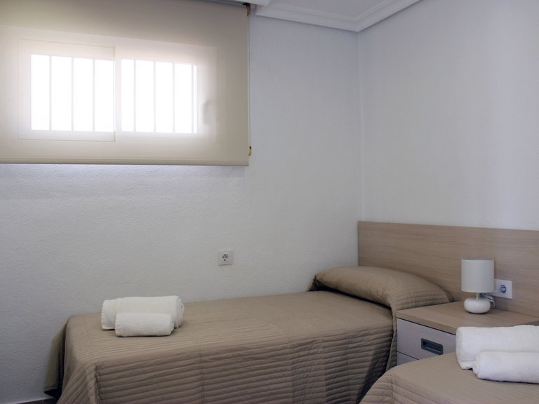 Apartment for Sale in Mil Palmeras, Alicante 29