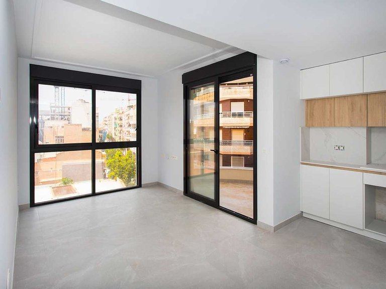 Apartment for Sale in Torrevieja, Alicante 7