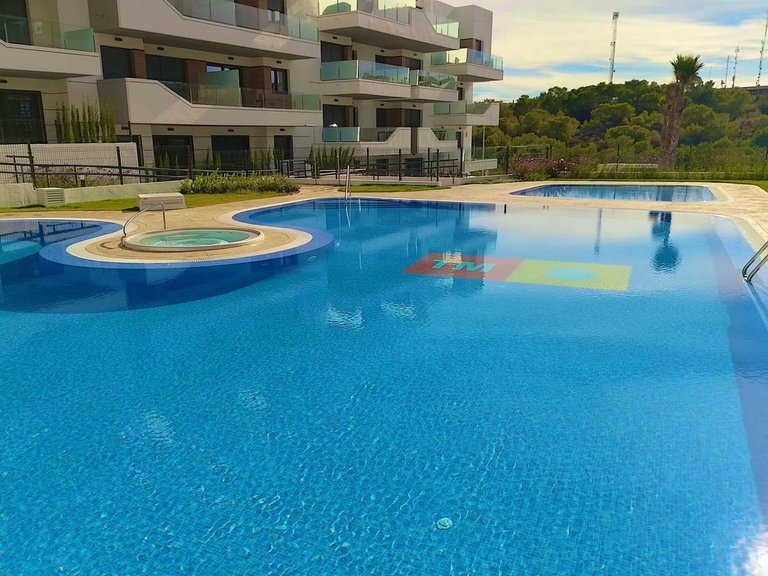 Apartment for Sale in Villamartin, Alicante 3