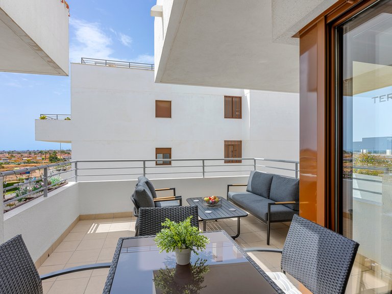 Apartment for Sale in Cabo Roig, Alicante 8