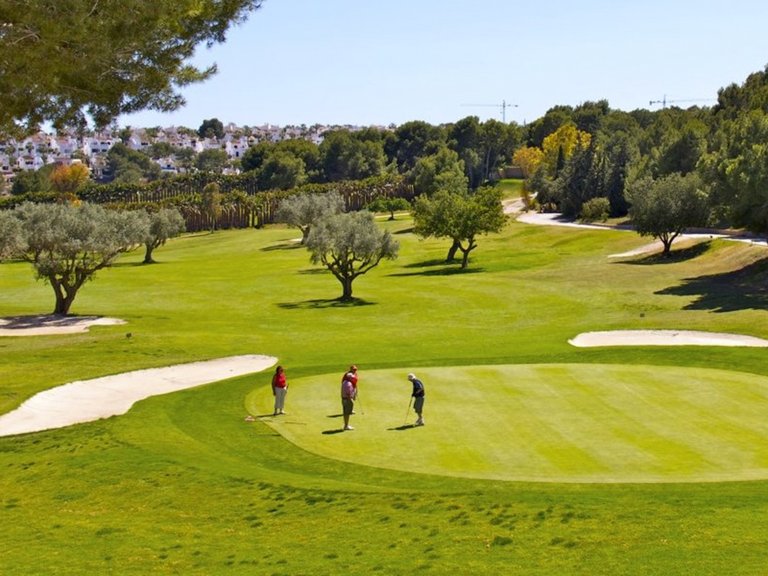 Apartment for Sale in Villamartin, Alicante 32