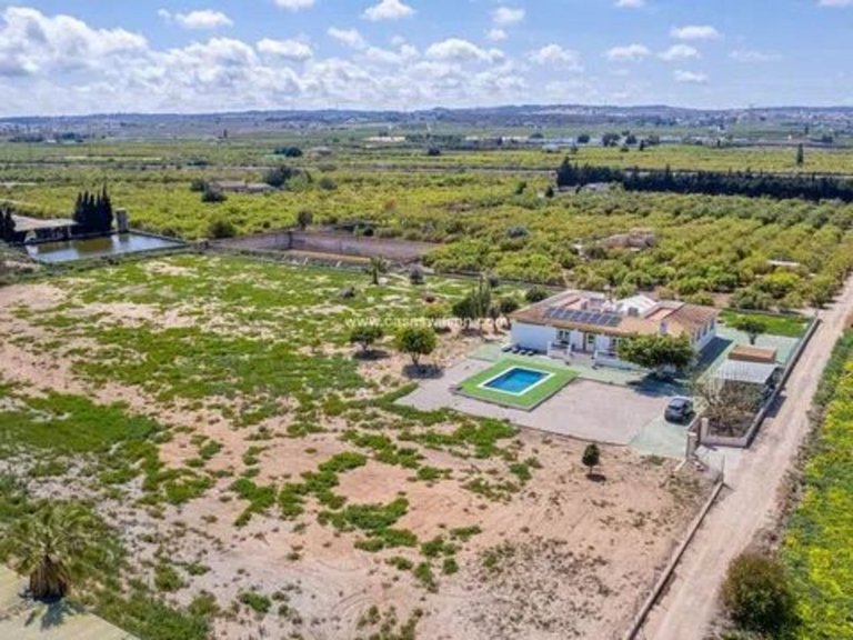 Villa for Sale in San Miguel De Salinas, Alicante 41