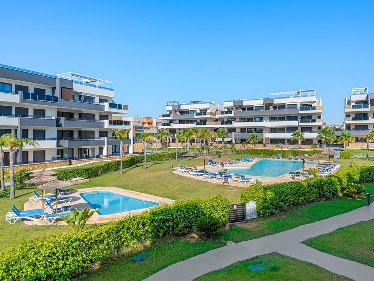 Apartment for Sale in Orihuela Costa, Alicante 33