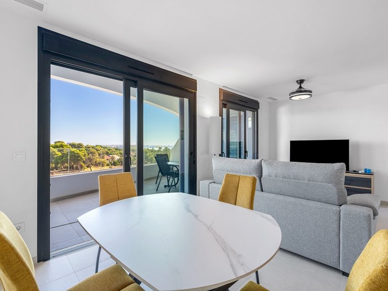 Apartment for Sale in Orihuela Costa, Alicante 4