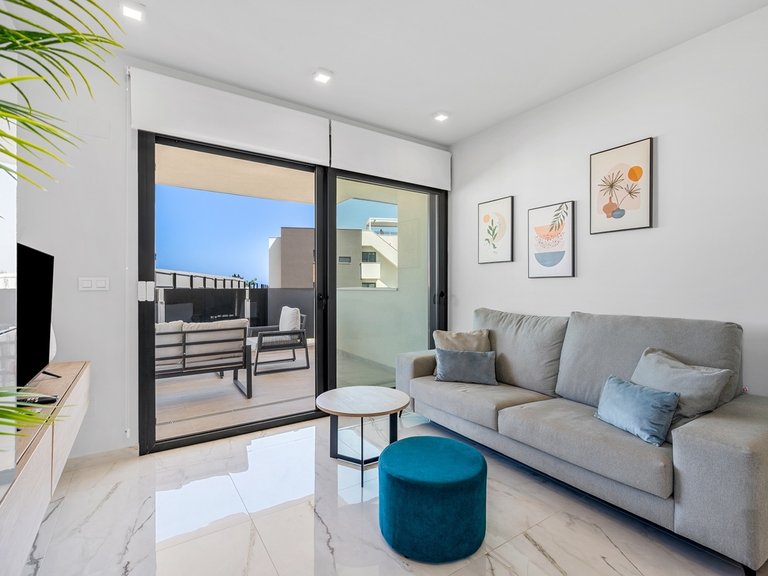 Apartment for Rent in Orihuela Costa, Alicante 9