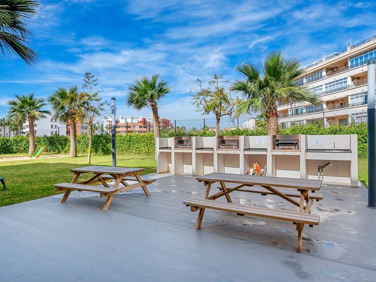 Apartment for Rent in Orihuela Costa, Alicante 32