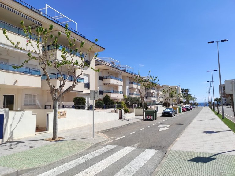 Apartment for Sale in Mil Palmeras, Alicante 2