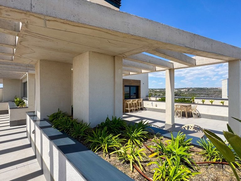 Apartment for Sale in Dehesa De Campoamor, Alicante 45
