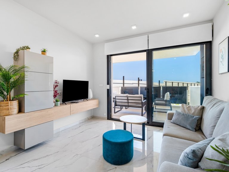 Apartment for Rent in Orihuela Costa, Alicante 10