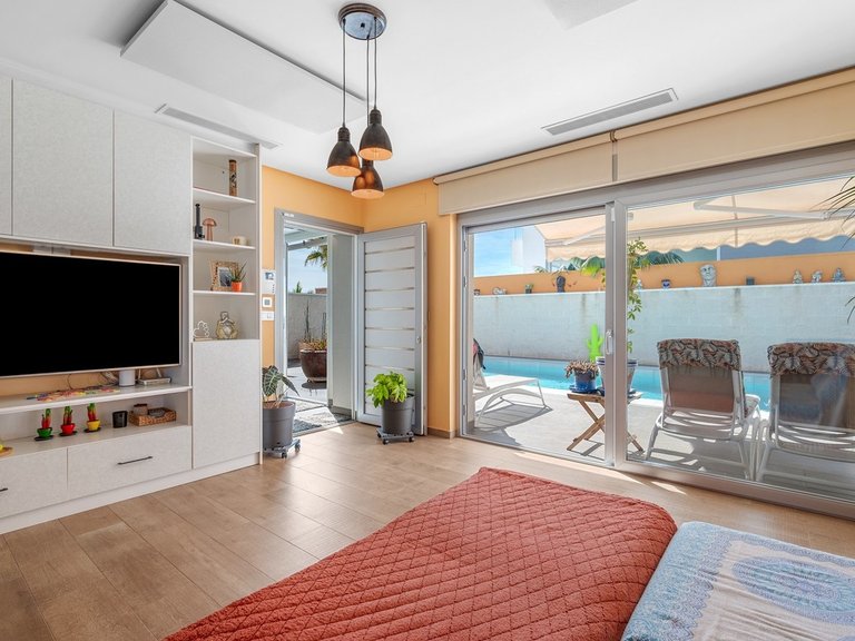 Villa for Sale in Benijofar, Alicante 13