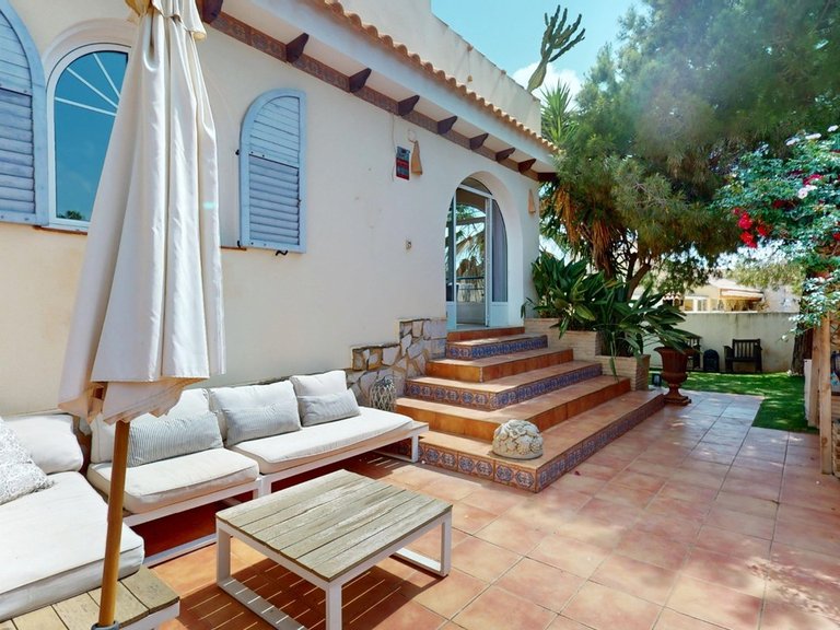 Villa for Sale in Orihuela Costa, Alicante 4