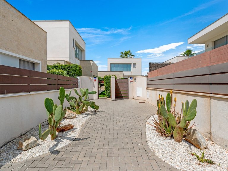 Villa for Sale in Orihuela Costa, Alicante 29