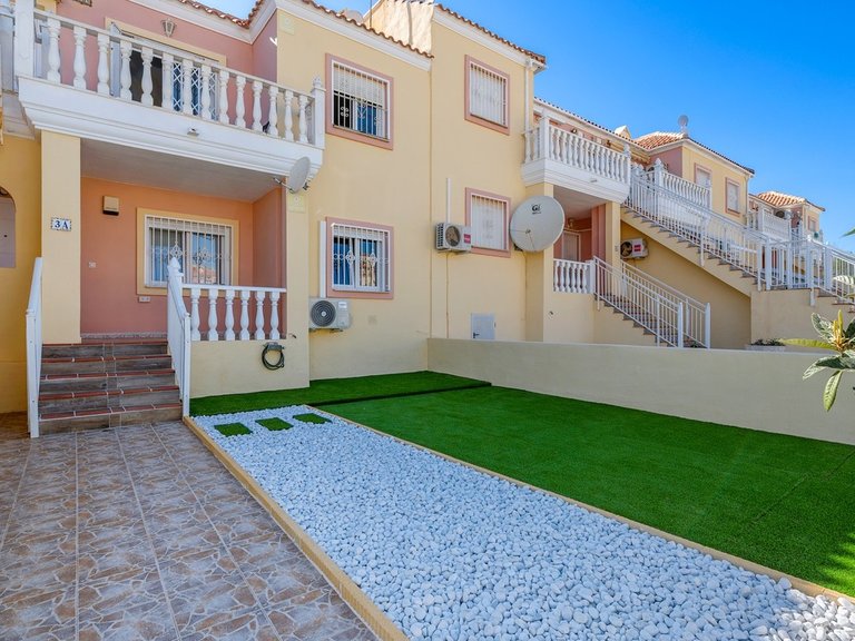 Apartment for Sale in San Miguel De Salinas, Alicante 4