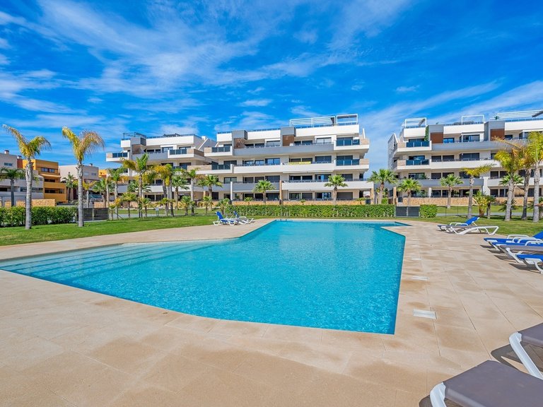 Apartment for Rent in Orihuela Costa, Alicante 3