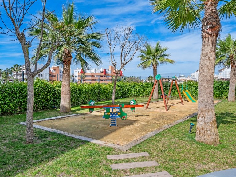 Apartment for Rent in Orihuela Costa, Alicante 33