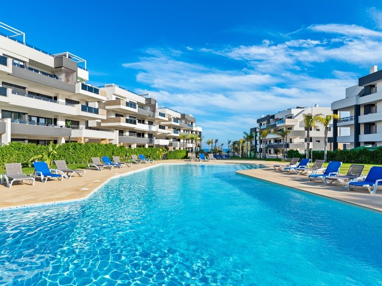 Apartment for Rent in Orihuela Costa, Alicante 4