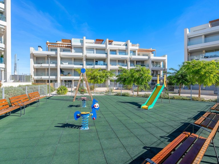 Apartment for Sale in Orihuela Costa, Alicante 30