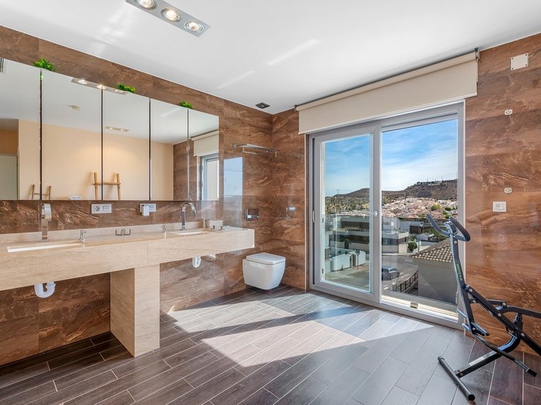 Villa for Sale in Benijofar, Alicante 41