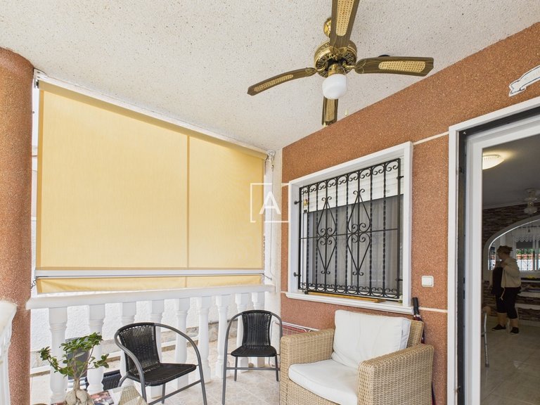 Villa for Sale in Pinar De Campoverde, Alicante 33