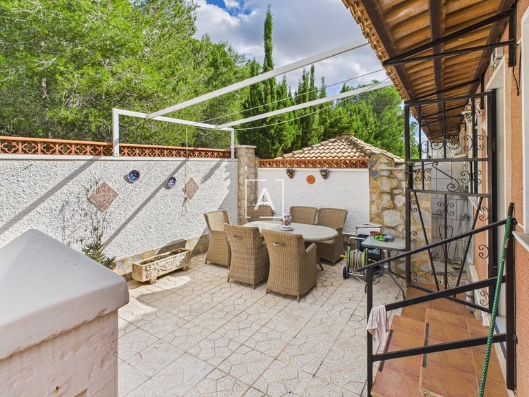 Villa for Sale in Pinar De Campoverde, Alicante 20