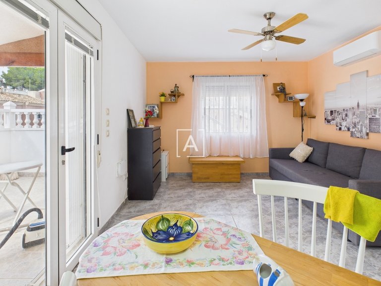 Villa for Sale in Pinar De Campoverde, Alicante 26