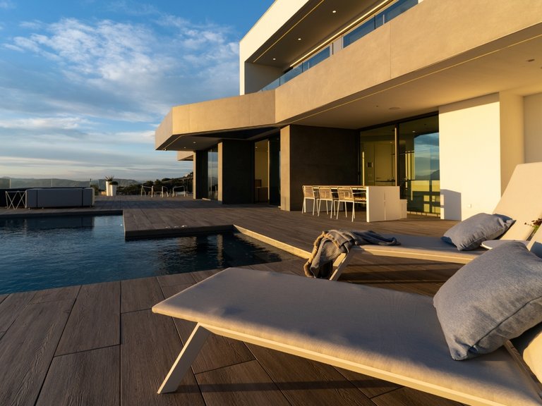 Villa for Sale in Cumbre Del Sol, Alicante 4