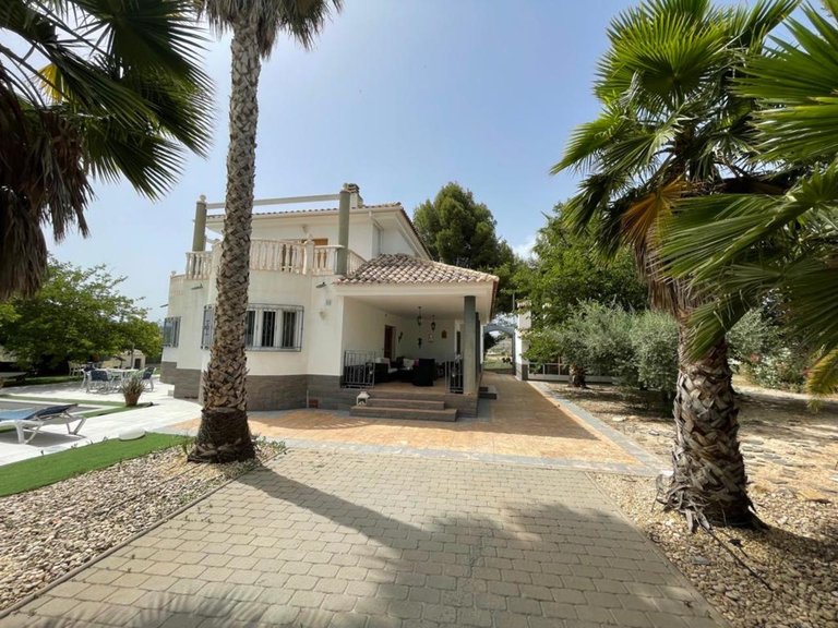 Villa for Sale in Cehegin, Murcia 9