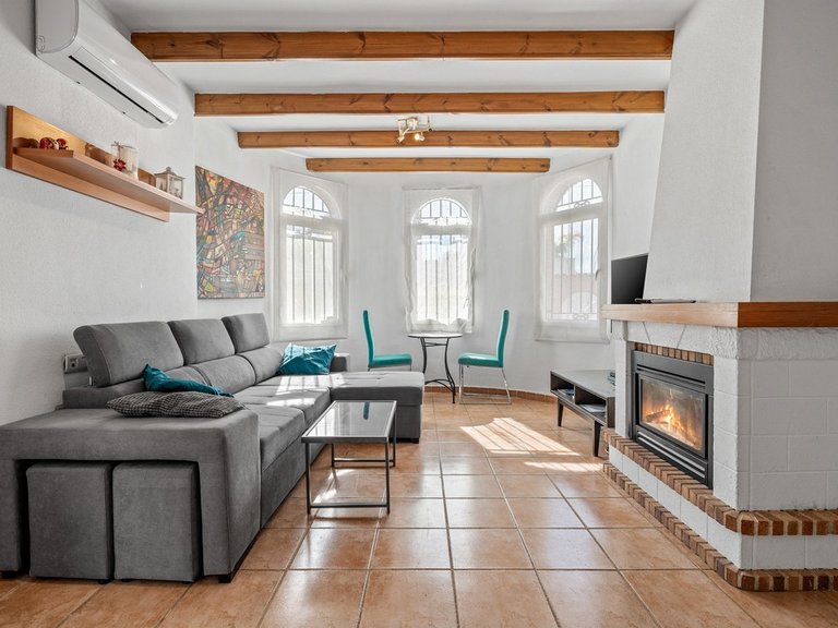 Villa for Sale in Villamartin, Alicante 5