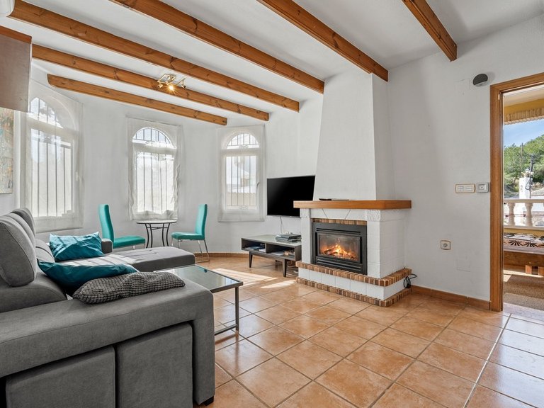 Villa for Sale in Villamartin, Alicante 4