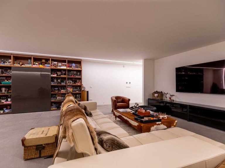 Villa for Sale in Altea, Alicante 40