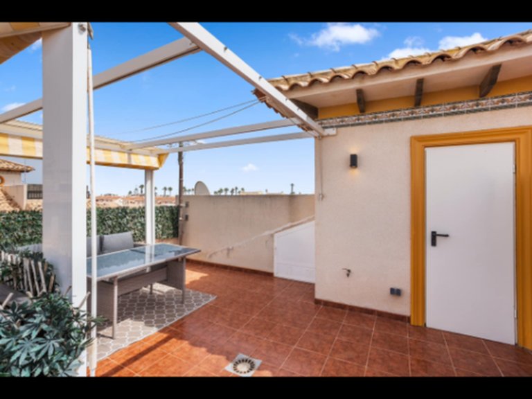 Villa for Sale in La Zenia, Alicante 15