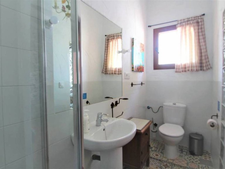 Villa for Sale in Cabo Roig, Alicante 27