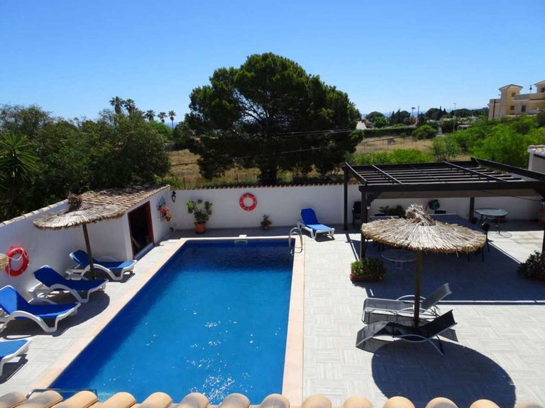 Villa for Sale in Cabo Roig, Alicante 5