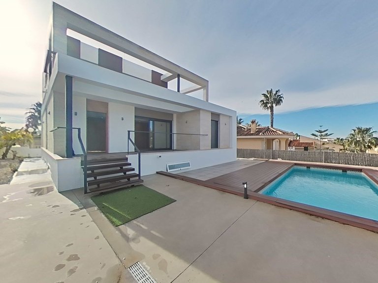 Villa for Sale in Benijofar, Alicante 27