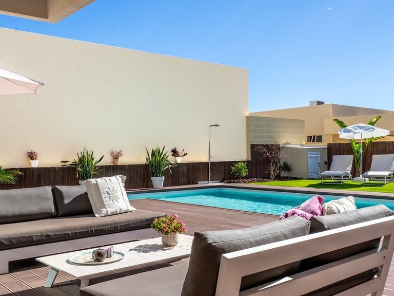 Villa for Sale in Altaona Golf And Country Village, Murcia 3