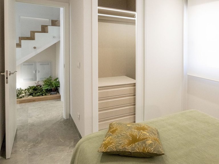 Villa for Sale in Lo Romero Golf, Alicante 18