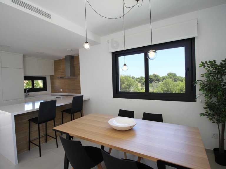 Apartment for Sale in Lo Romero Golf, Alicante 7