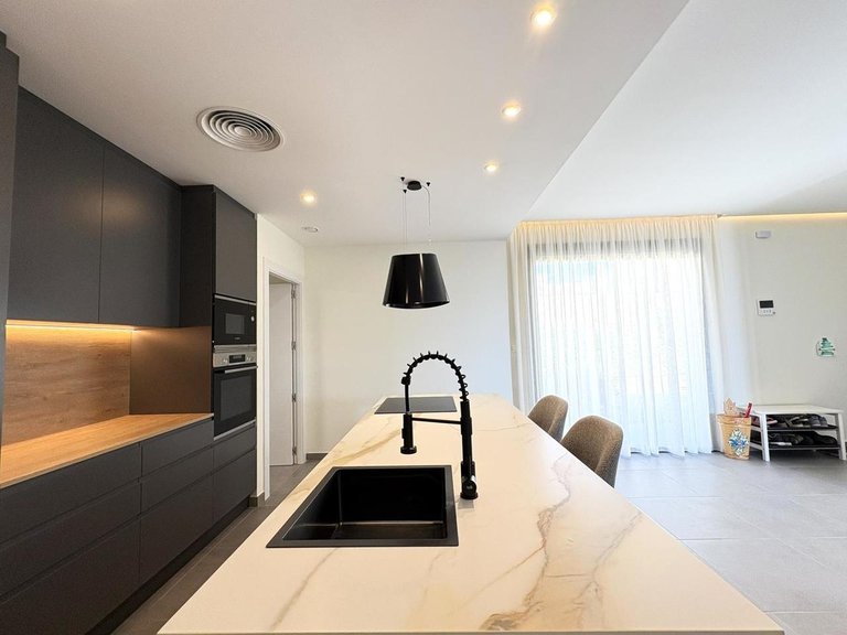 Villa for Sale in Altaona Golf And Country Village, Murcia 12