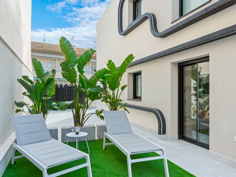 Villa for Sale in Torre De La Horadada, Alicante 2