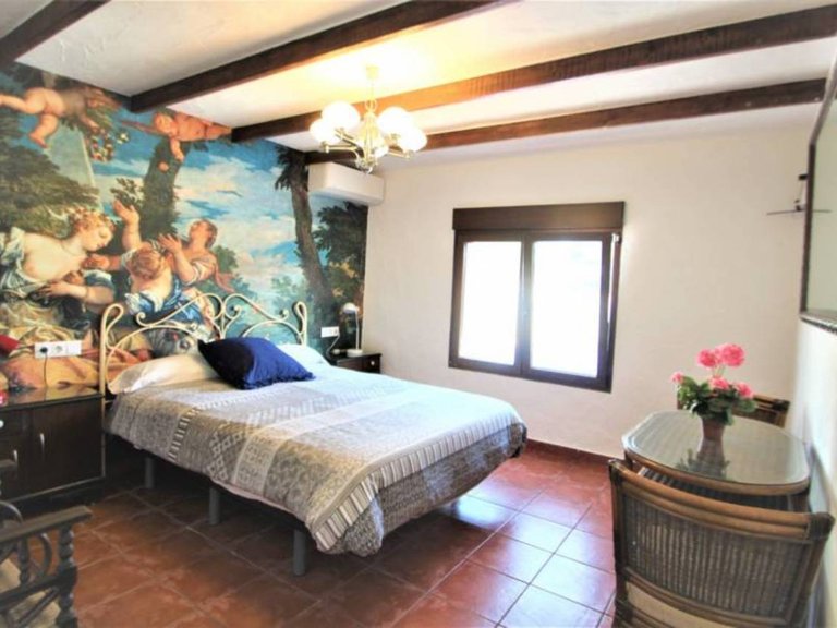 Villa for Sale in Cabo Roig, Alicante 20