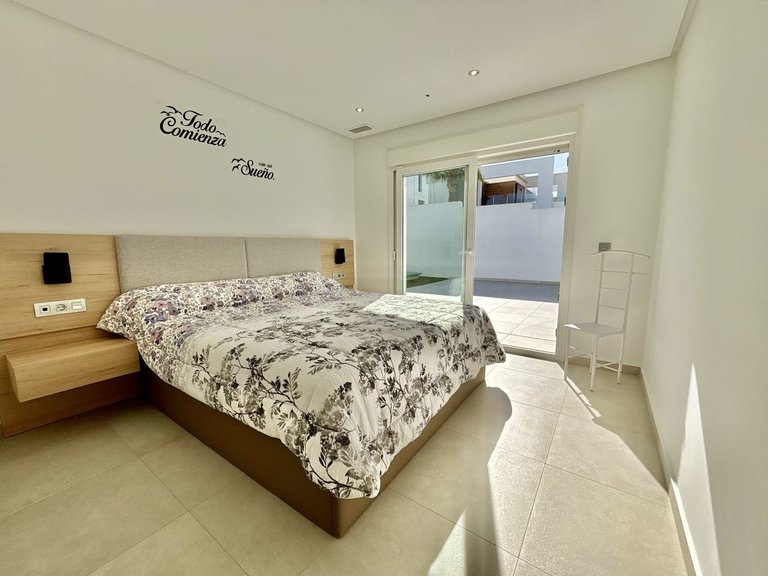 Villa for Sale in Benijofar, Alicante 13