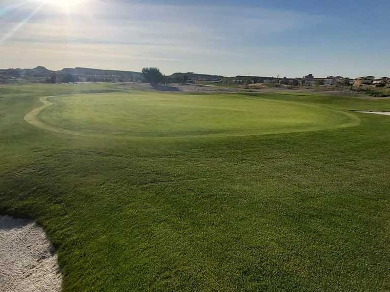 Villa for Sale in Altaona Golf And Country Village, Murcia 38