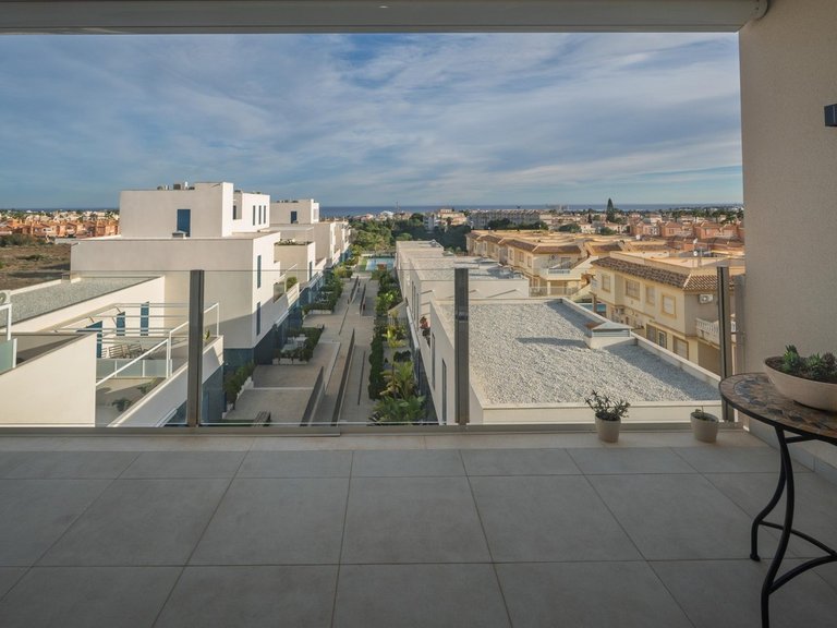 Apartment for Sale in Playa Flamenca, Alicante 16