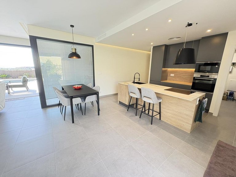 Villa for Sale in Altaona Golf And Country Village, Murcia 14