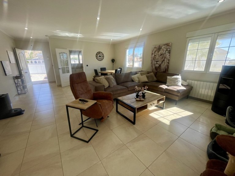Villa for Sale in La Marina, Alicante 17