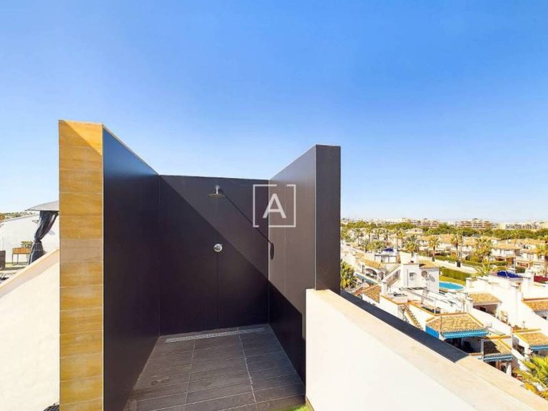 Penthouse for Sale in Los Dolses, Alicante 34