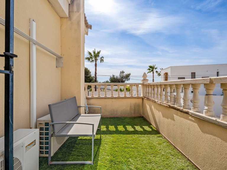 Villa for Sale in Villamartin, Alicante 24