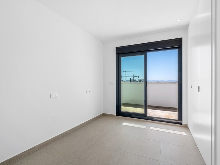 Apartment for Sale in Santa Rosalia Lake And Life Resort, Murcia 11