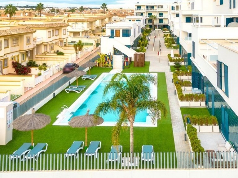 Apartment for Sale in Playa Flamenca, Alicante 21
